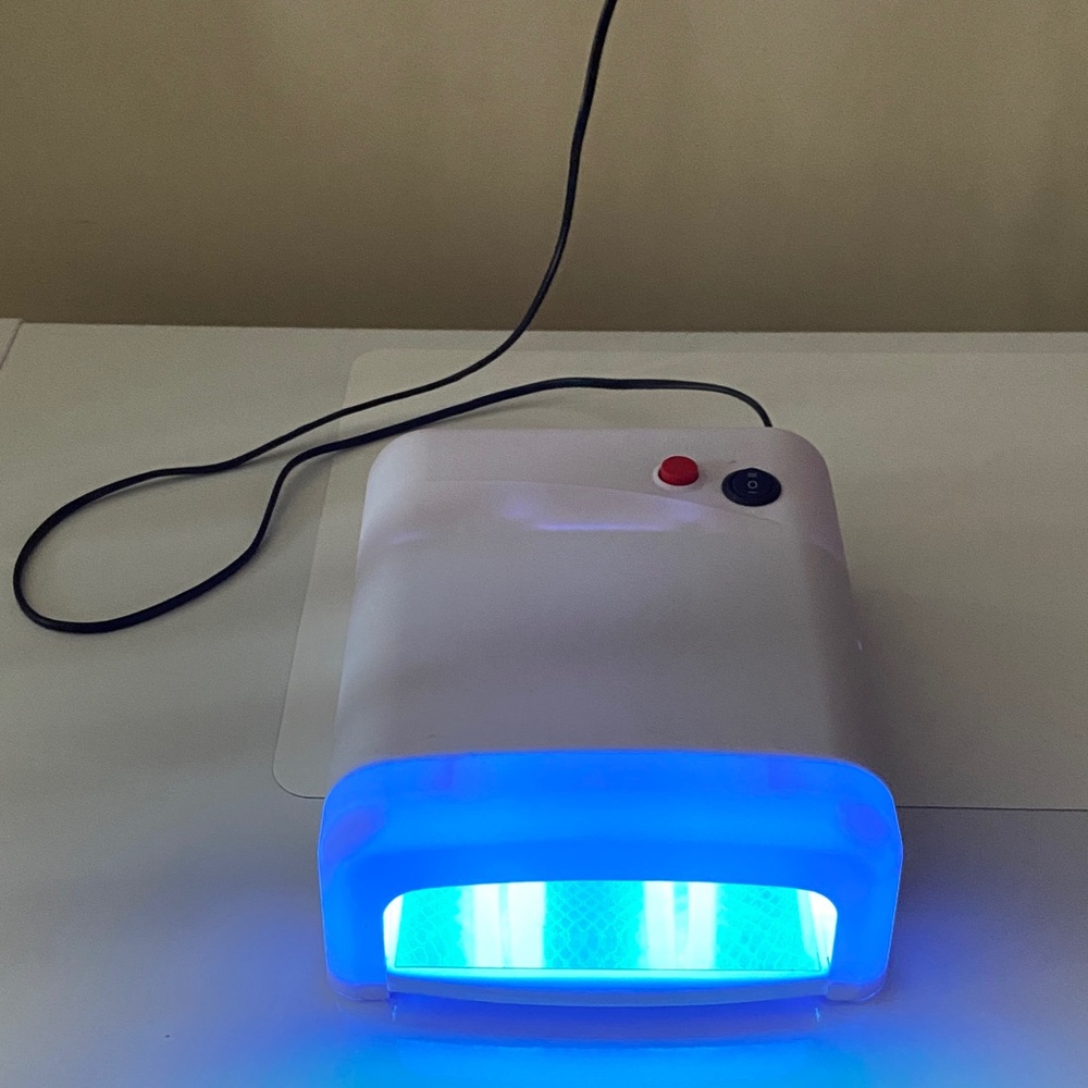 White and Blue UV Nail Lamp